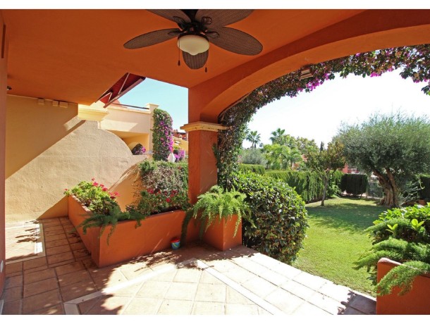 Townhouse for sale in Puerto Banús, Marbella