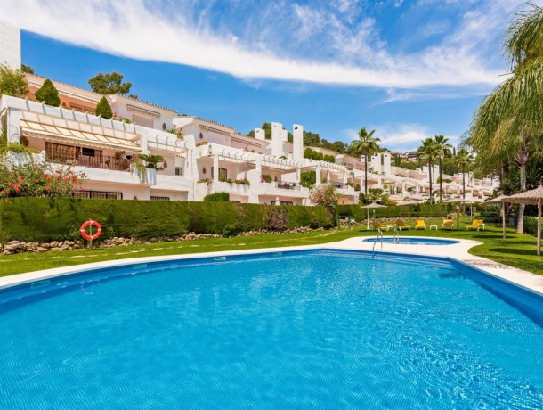 Apartment for sale in La Quinta, Marbella