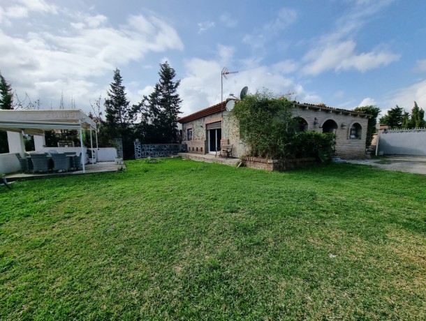 Villa for sale in Manilva, Marbella