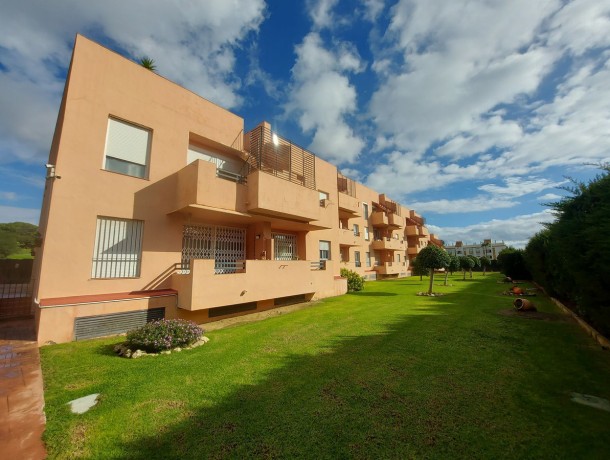 Apartment for sale in La Duquesa, Marbella