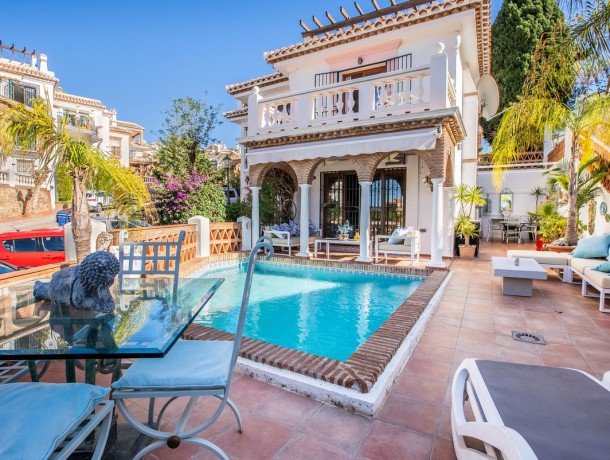 Villa for sale in Mijas Golf, Marbella