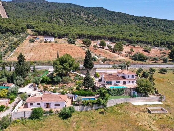 Villa for sale in Alhaurín el Grande, Marbella