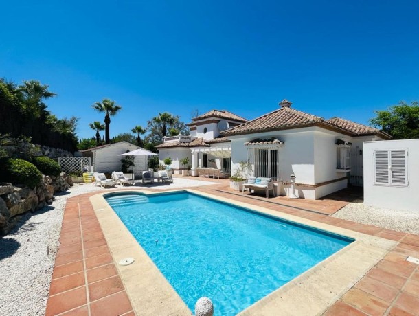 Villa for sale in Sotogrande, Marbella