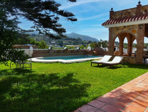 Villa for sale in Alhaurín de la Torre, Marbella
