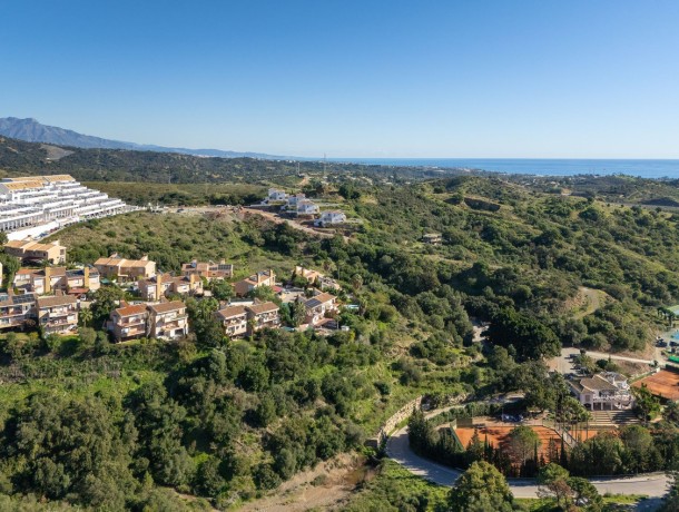 Villa for sale in Estepona, Marbella