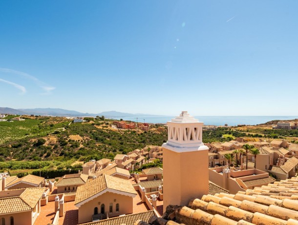 Apartment for sale in La Duquesa, Marbella