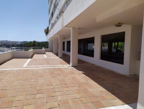Commercial for sale in Estepona, Marbella