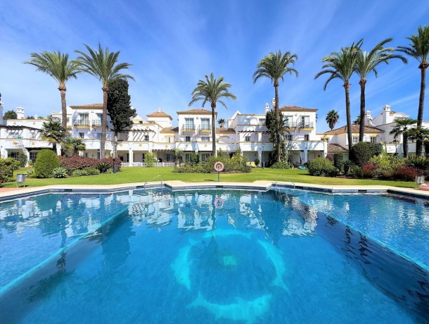 Apartment for sale in Estepona, Marbella