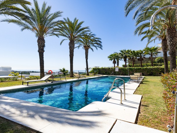 Apartment for sale in Casares, Marbella