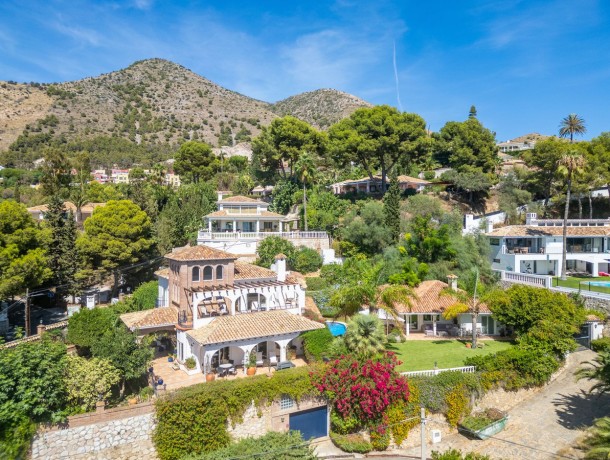 Villa for sale in Benalmadena, Marbella