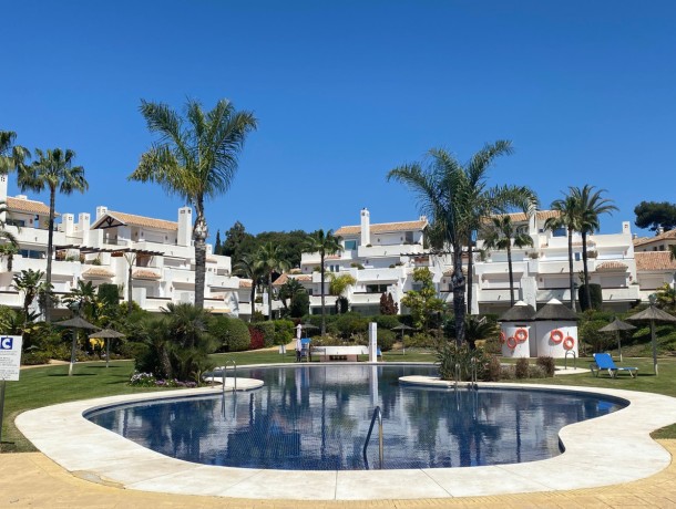 Apartment for sale in Los Monteros, Marbella