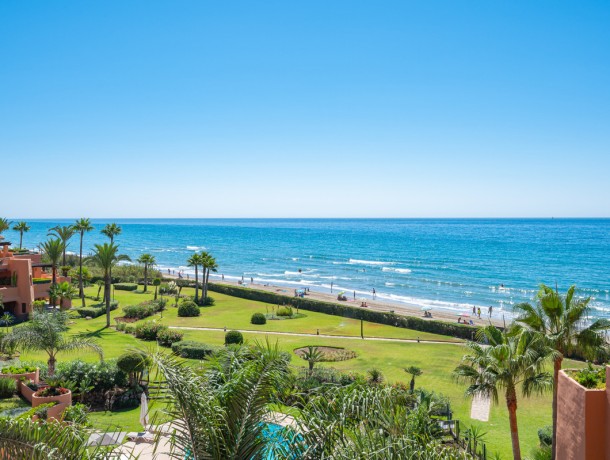 Apartment for sale in Los Monteros, Marbella