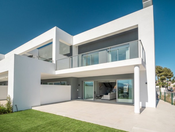 Villa for sale in Guadalmina Alta, Marbella
