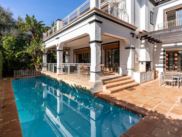 Villa for sale in Marbella, Marbella