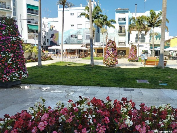 Apartment for sale in Estepona, Marbella