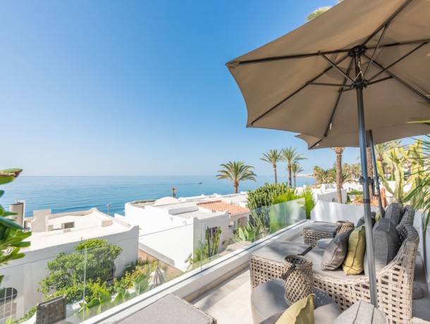 Townhouse for sale in The Golden Mile, Marbella