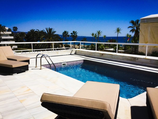 Apartment for sale in Puerto Banús, Marbella