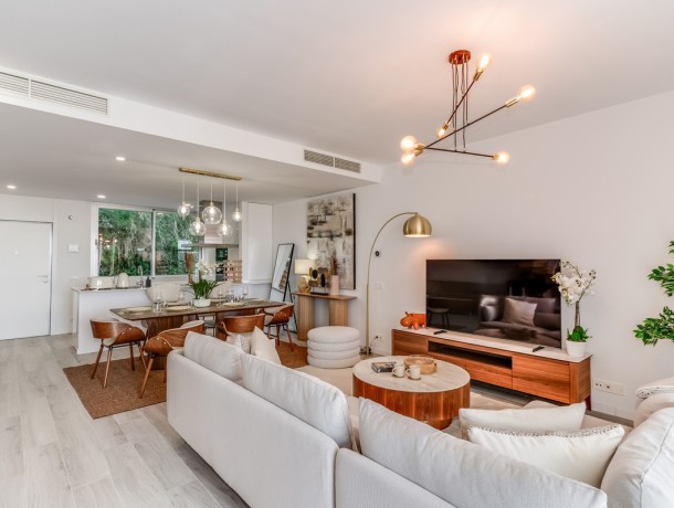 Townhouse for sale in Cancelada, Marbella