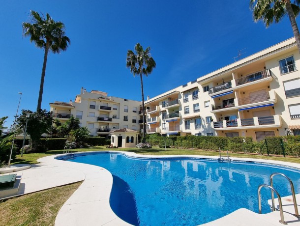 Apartment for sale in Nueva Andalucía, Marbella