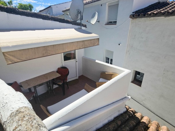 Townhouse for sale in Casares, Marbella