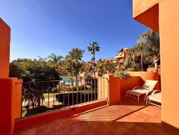 Apartment for sale in Estepona, Marbella