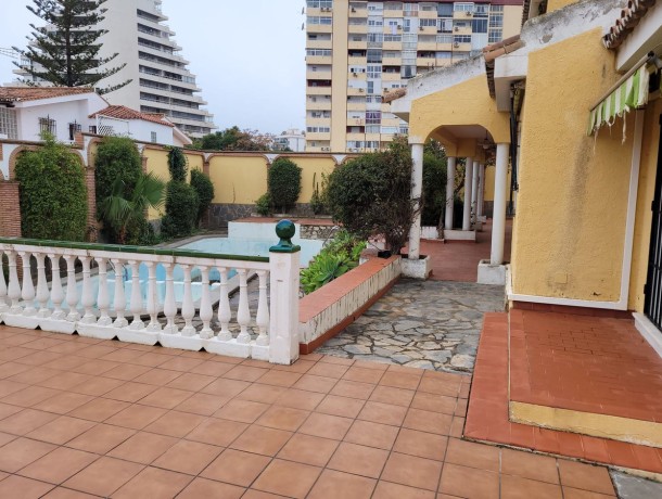 Villa for sale in Benalmadena Costa, Marbella