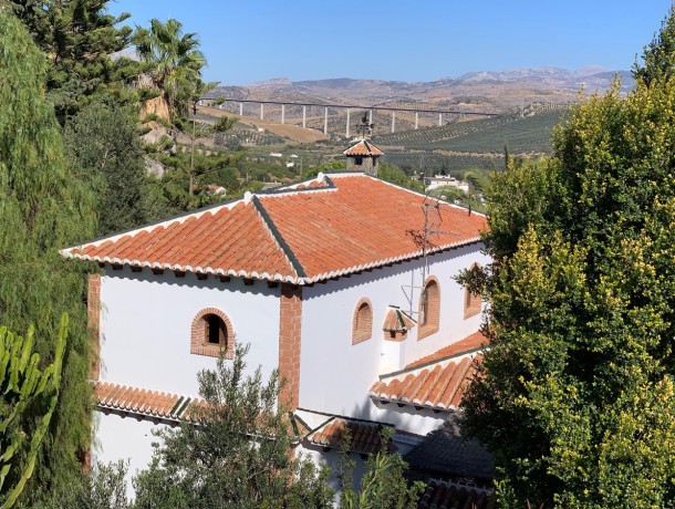 Villa for sale in Alora, Marbella