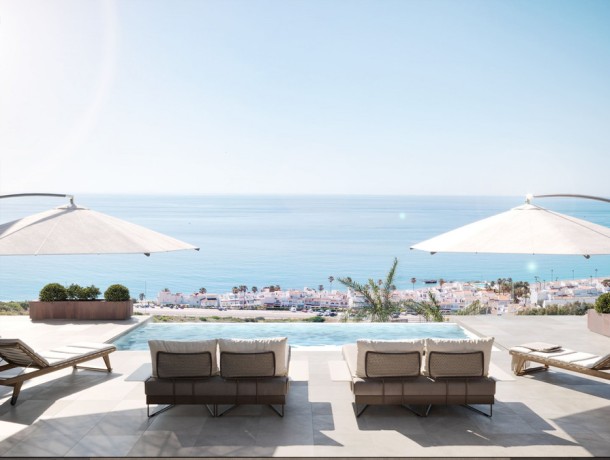Villa for sale in La Duquesa, Marbella