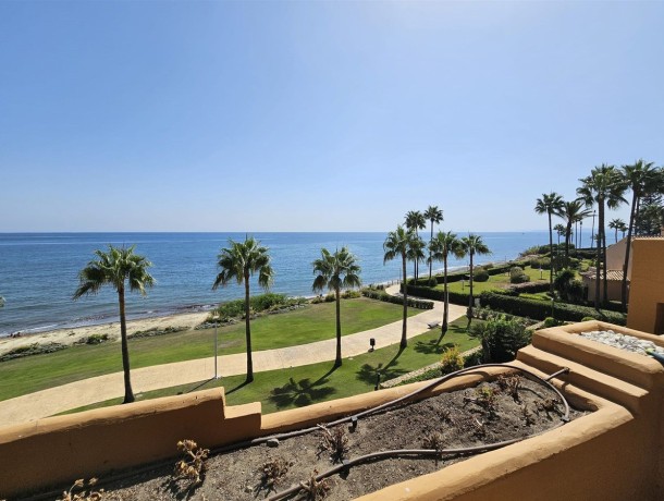 Apartment for sale in New Golden Mile, Marbella