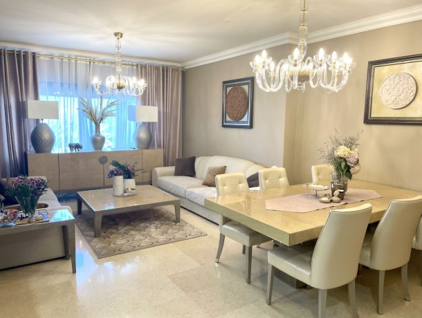 Apartment for sale in Benahavís, Marbella