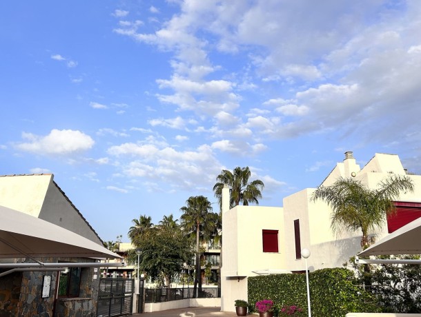 Townhouse for sale in Cancelada, Marbella