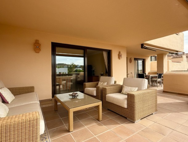 Apartment for sale in Benahavís, Marbella