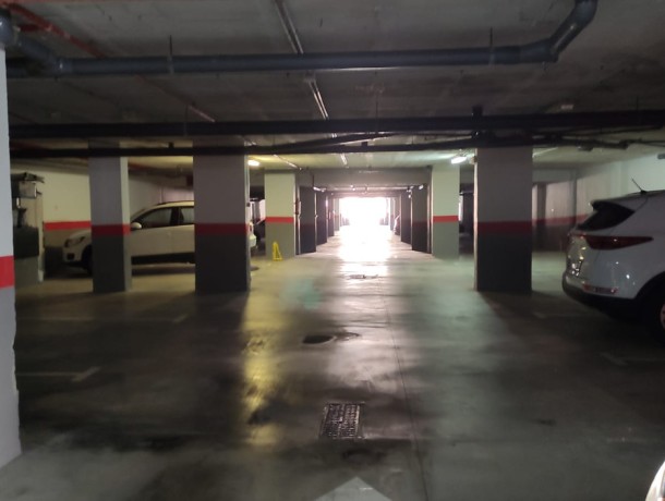 Commercial for sale in La Duquesa, Marbella