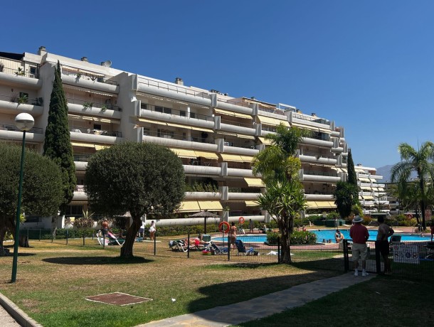 Apartment for sale in Guadalmina Alta, Marbella