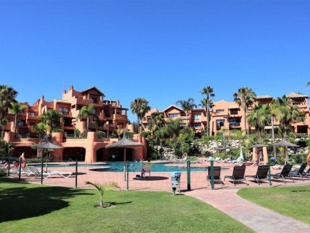Apartment for sale in Estepona, Marbella