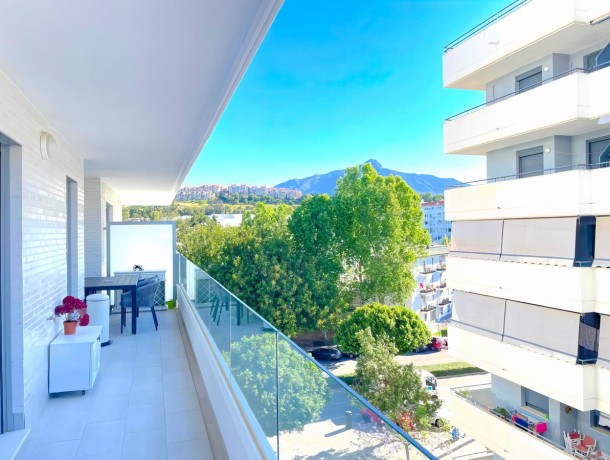 Apartment for sale in Nueva Andalucía, Marbella