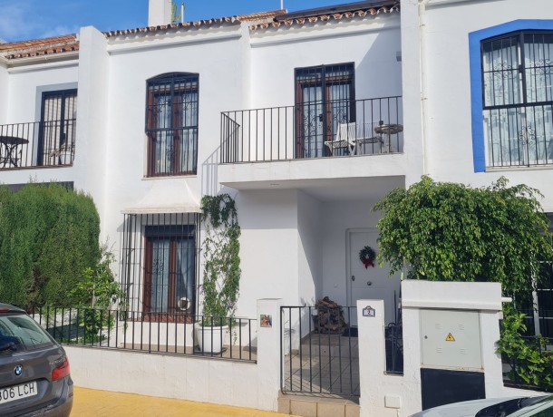 Townhouse for sale in Benahavís, Marbella