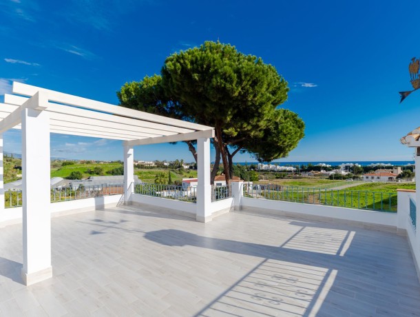 Villa for sale in Estepona, Marbella