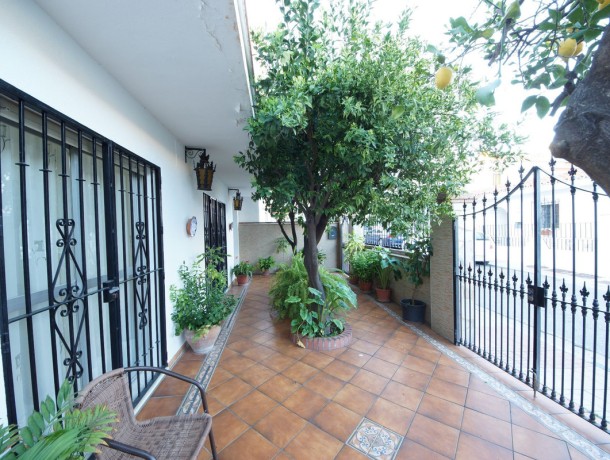 Townhouse for sale in San Pedro de Alcántara, Marbella
