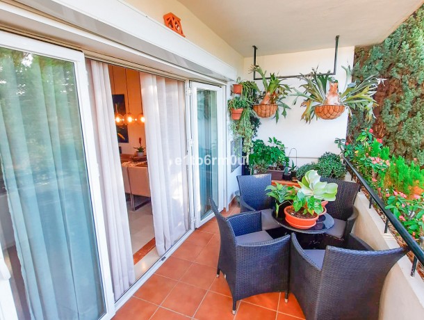 Apartment for sale in Nueva Andalucía, Marbella