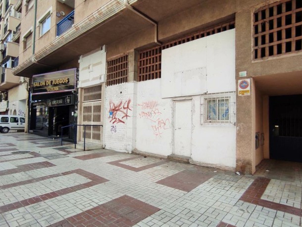 Commercial for sale in Málaga, Marbella
