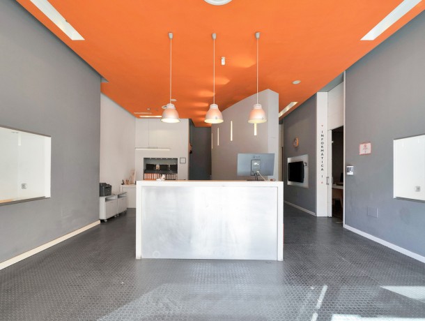 Commercial for sale in San Pedro de Alcántara, Marbella