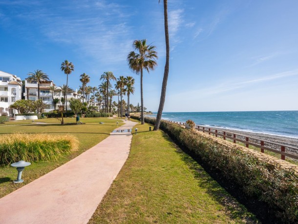 Apartment for sale in Estepona, Marbella