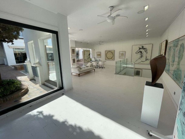 Commercial for sale in Marbella, Marbella