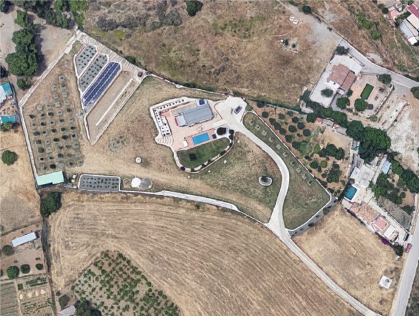 Villa for sale in Estepona, Marbella