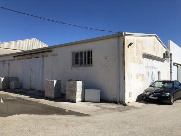 Commercial for sale in Estepona, Marbella