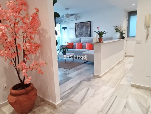 Apartment for sale in San Pedro de Alcántara, Marbella