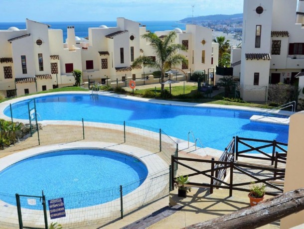 Apartment for sale in Casares, Marbella