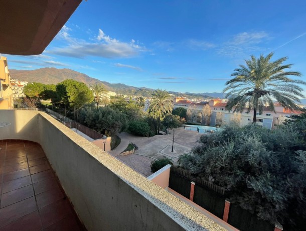 Apartment for sale in Estepona, Marbella