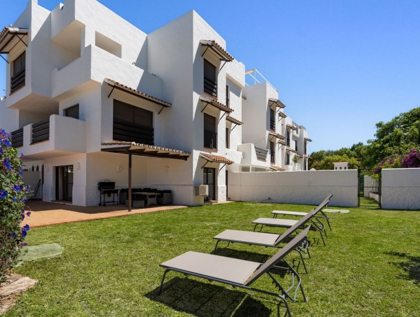 Apartment for sale in New Golden Mile, Marbella